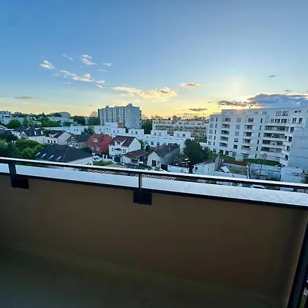 Apartment Spacieux Et Calme 20 Min Champs Elysee