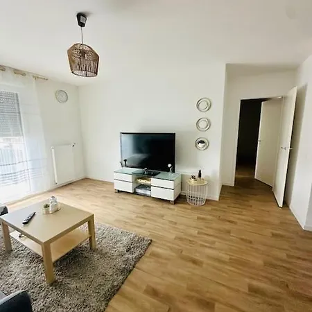 Apartment Spacieux Et Calme 20 Min Champs Elysee Pierrefitte-sur-Seine